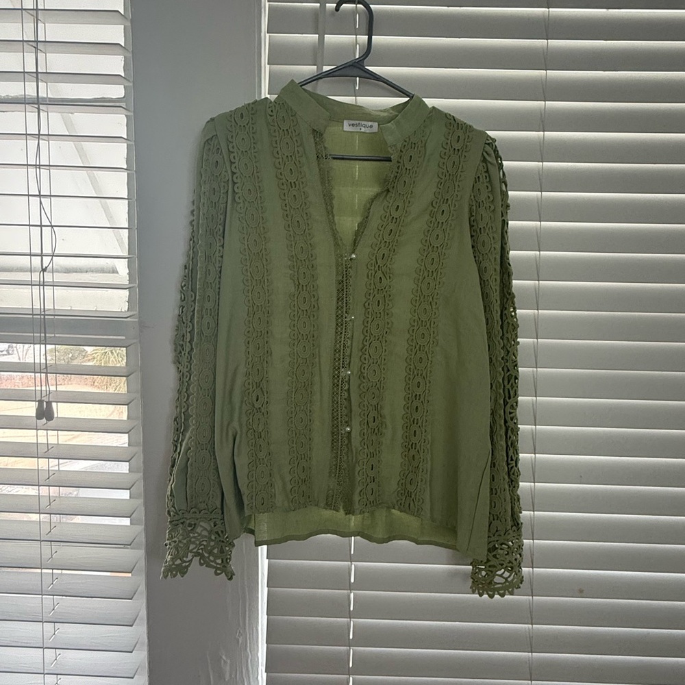 Vestique Olive Lace Blouse